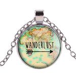 Pendentif carte du monde wanderlust.